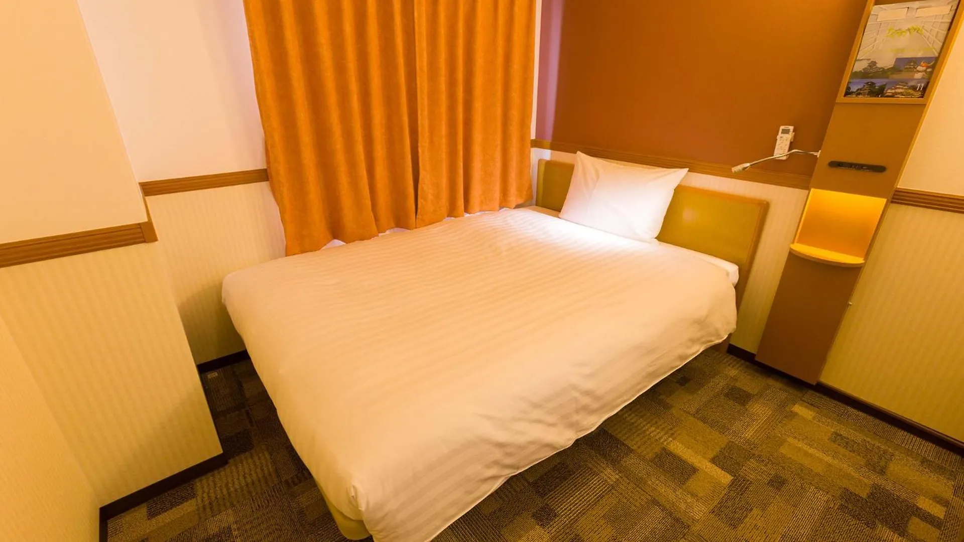 מלון Toyoko Inn Kyoto Shijo-Karasuma