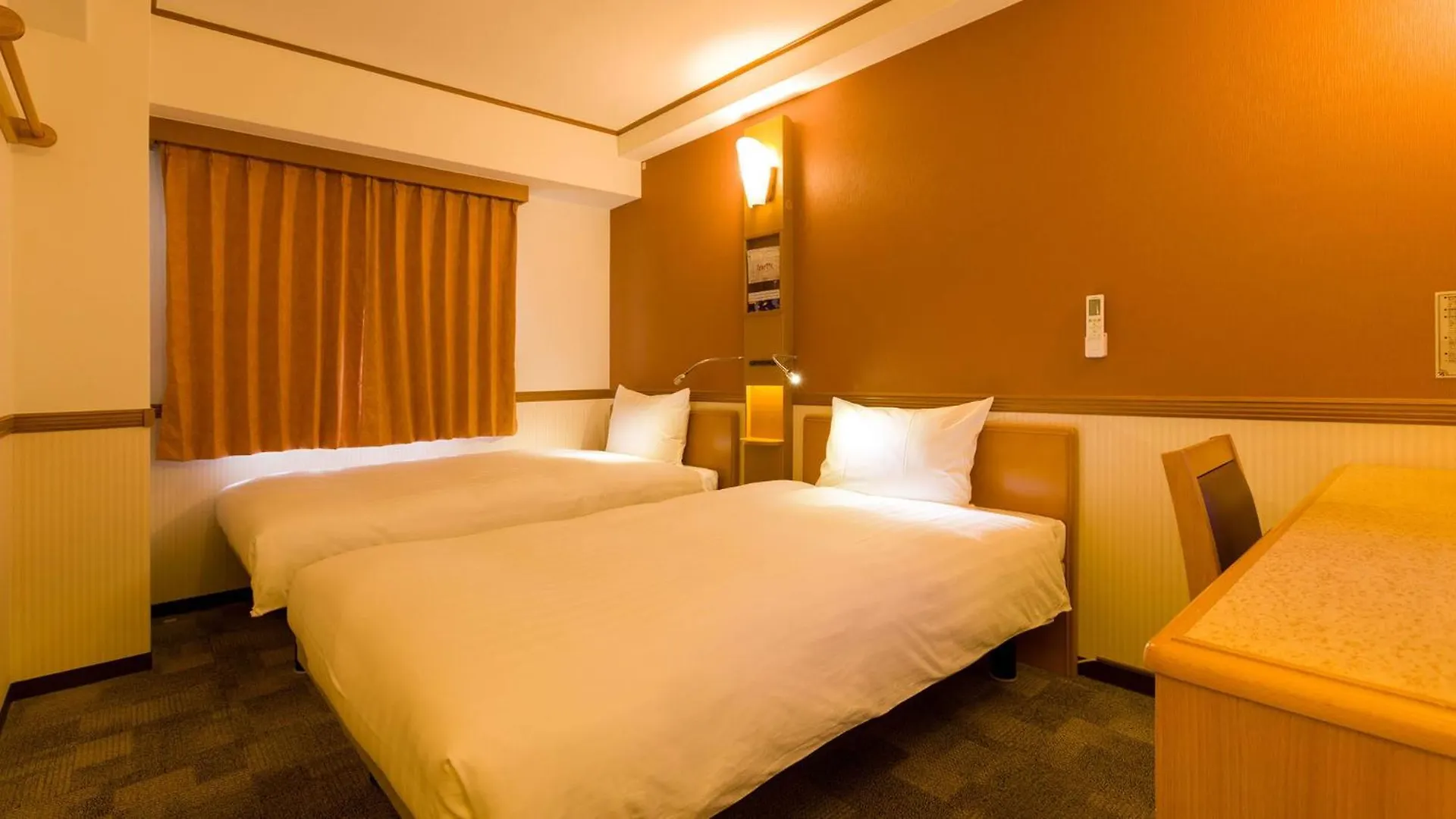 Toyoko Inn Kyoto Shijo-Karasuma 3*,  Japon