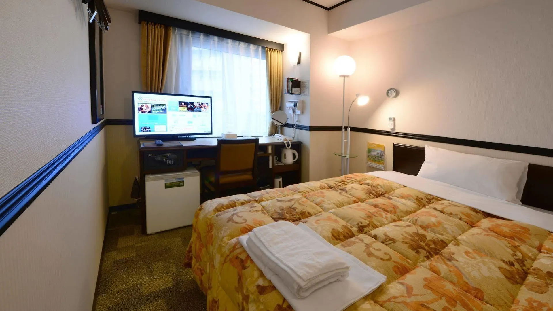 Toyoko Inn Kyoto Shijo-Karasuma 3*,  Japon