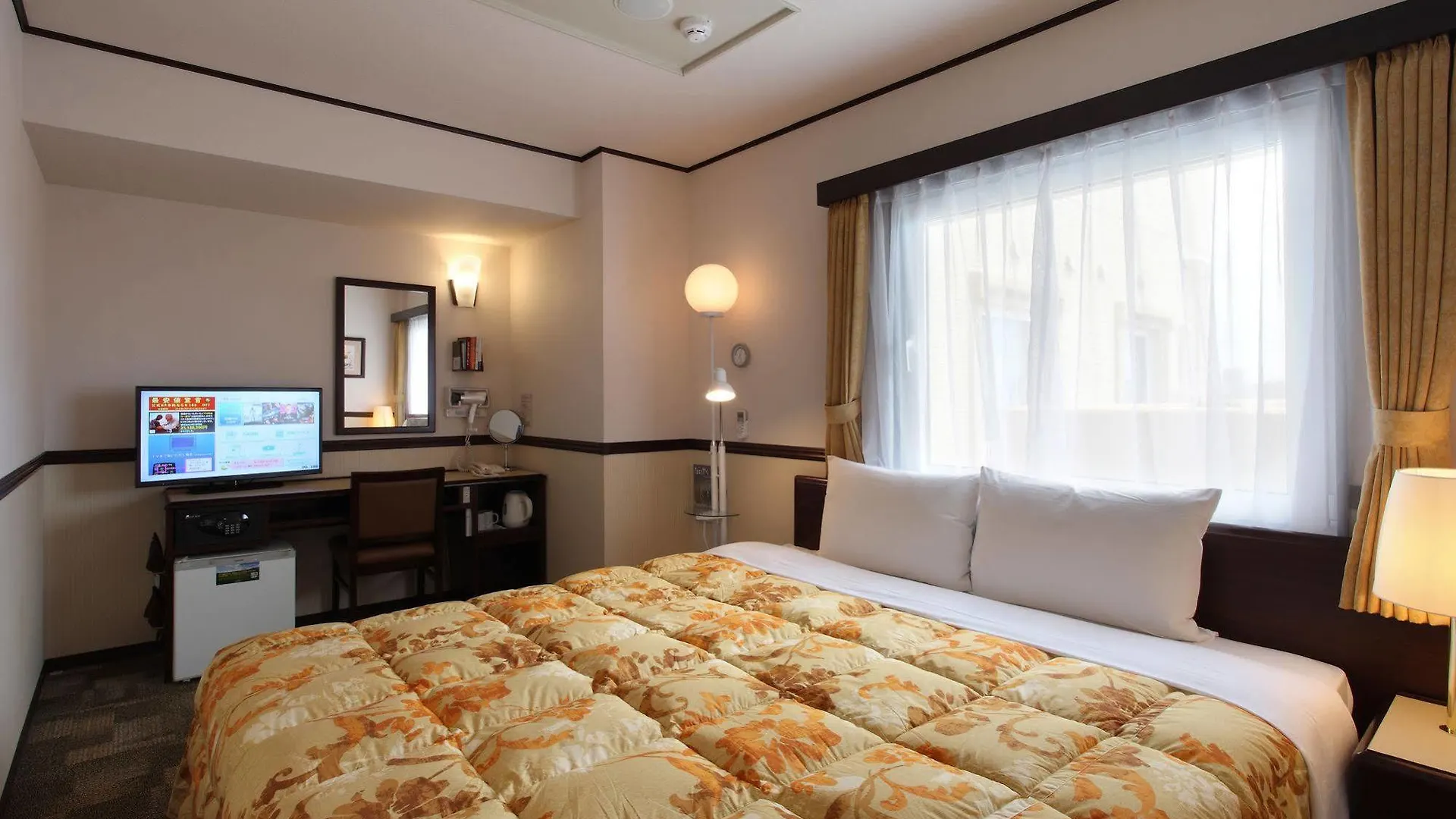 Toyoko Inn Kyoto Shijo-Karasuma Hotel